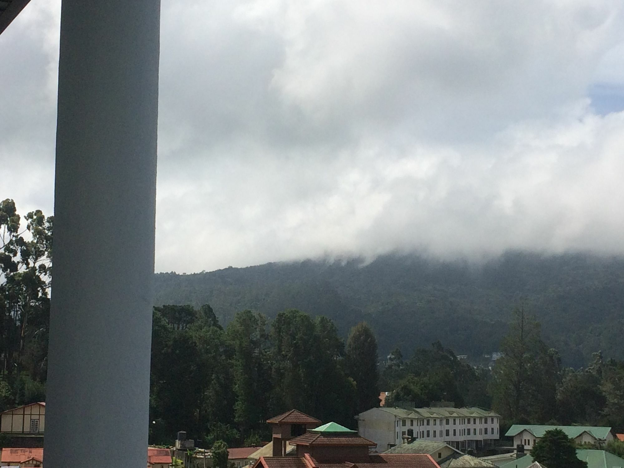 Emirates Luxury Apartments Nuwara Eliya Exteriör bild